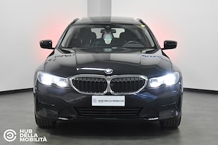 BMW 320d 48V Touring Business Advantage